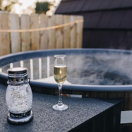 North Coast 9 Glamping Hotel Capecastle Екстериор снимка