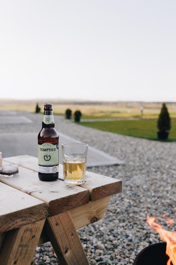 North Coast 9 Glamping Hotel Capecastle Екстериор снимка